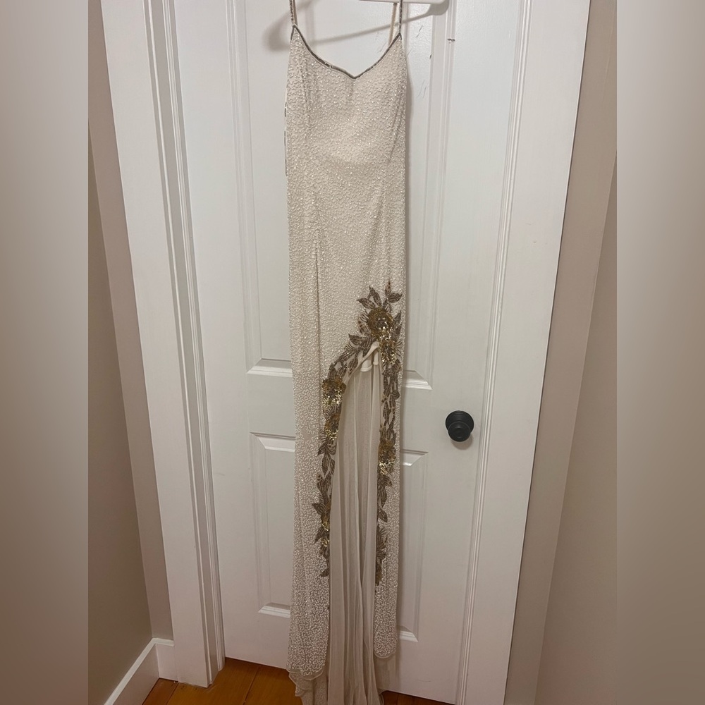 Sherri hill prom or bridal dress beaded big slit, beautiful size6